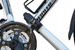 Suport biciclete Aguri Acuda 3 cu prindere pe bare transversale, Argintiu