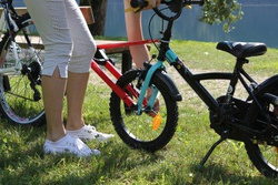 Peruzzo Trail Angel Bara de tractare pentru biciclete pentru tractarea unei biciclete pentru copii