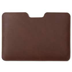 Husă elegantă Baltan Razor maro închis din piele naturală pentru MacBook Air 13 M4