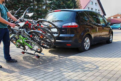 Suport de biciclete Amos TYTAN 4, pentru 4 biciclete, Negru/Argintiu