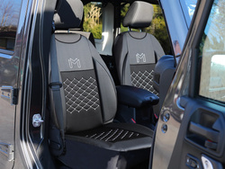 Husa Auto cu Suport Lombar, Model POK-TER Motive, Universala, Culoare Negru